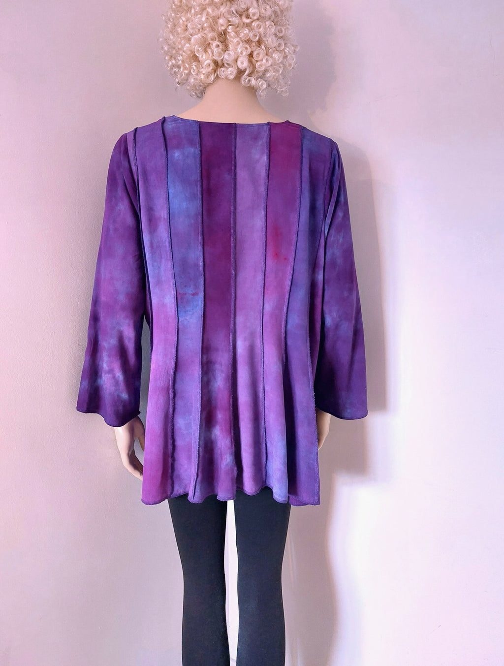Liz & Joe - Viscose Blouse - verticaal golvende banen - Paars cyclaam