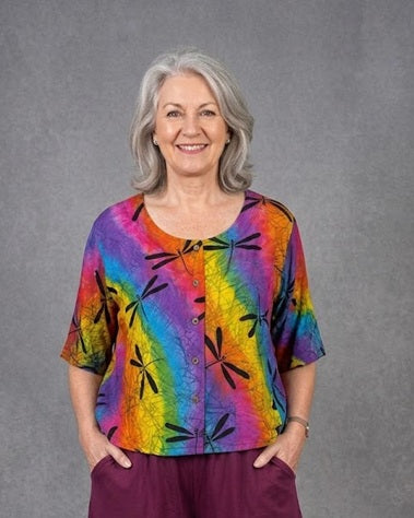 Normal Crazy - Blouse Botton Batik - Regenboog met Libelle