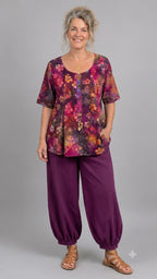 Normal Crazy - Blouse New Moza korte mouw - Batik Bordeaux/magenta bloem