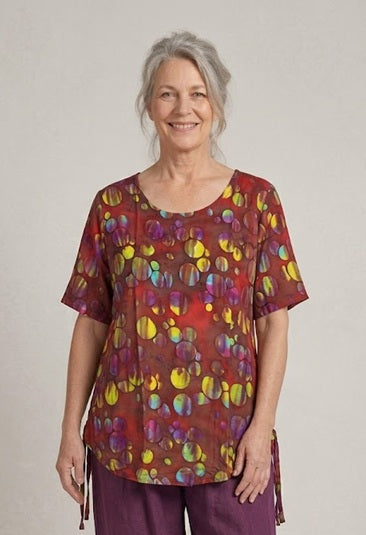 Normal Crazy - Top Nyoman Batik - Bordeaux met circels