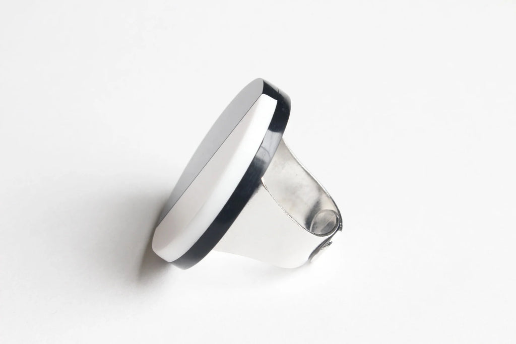Trijn sieraden - Ring Acrylaat (#R23-99) - Black/white 3,8 cm
