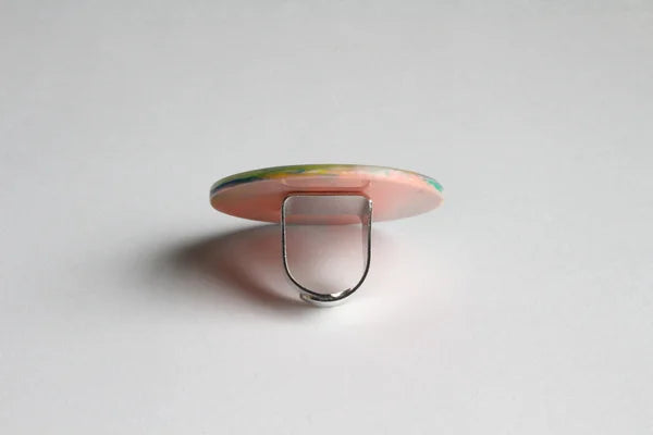 Trijn sieraden - Ring gevlekt acrylaat (#R25-1) - Roze/blauw gevlekt 3,8 cm