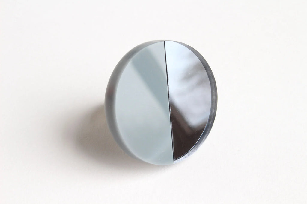 Trijn sieraden - Ring acrylaat (#R25-25) - Grijs 5 cm