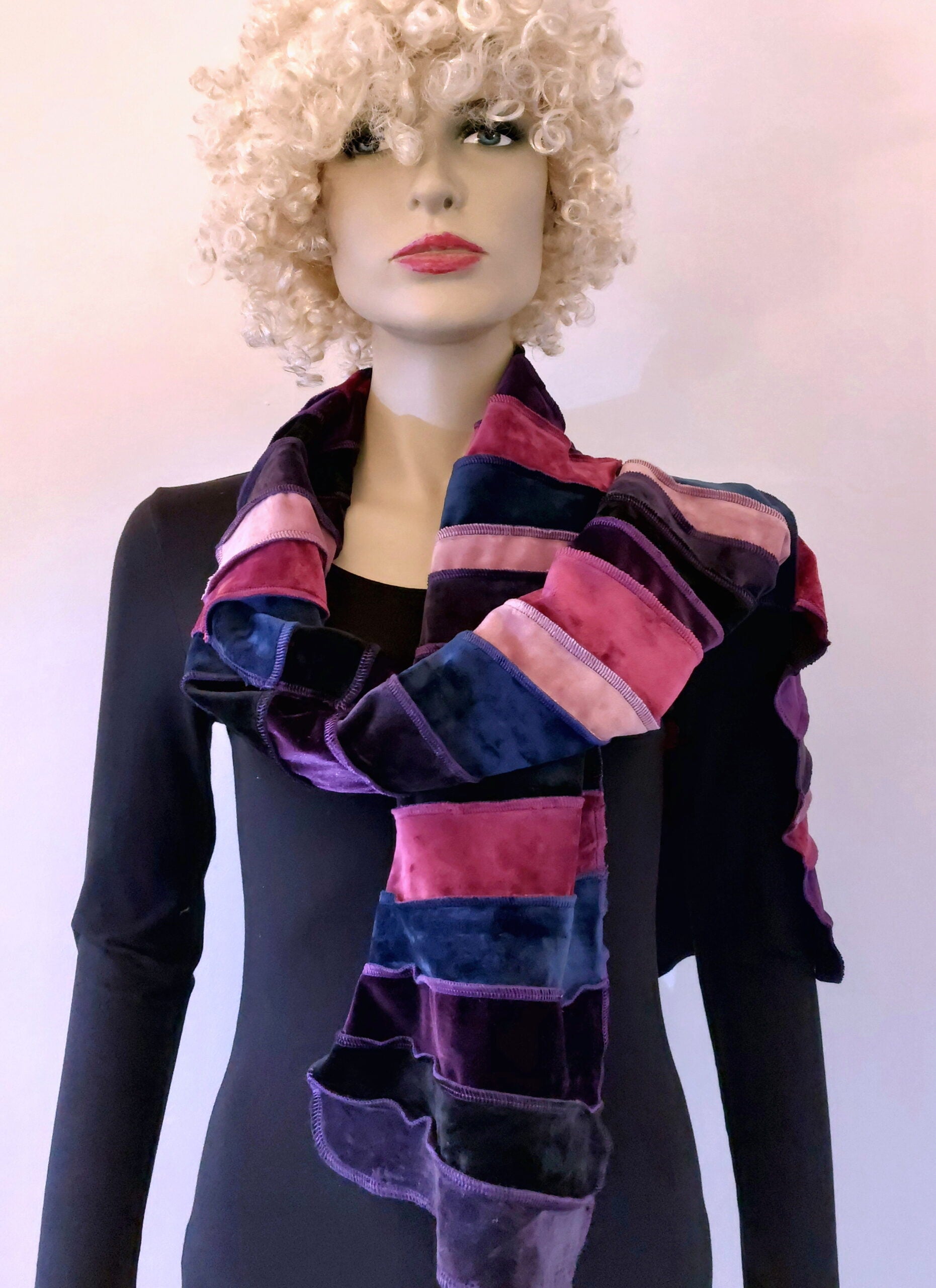 Liz & Joe - Sjaal van zacht stretch fluweel S425N - fuchsia,roze,paars,zwart