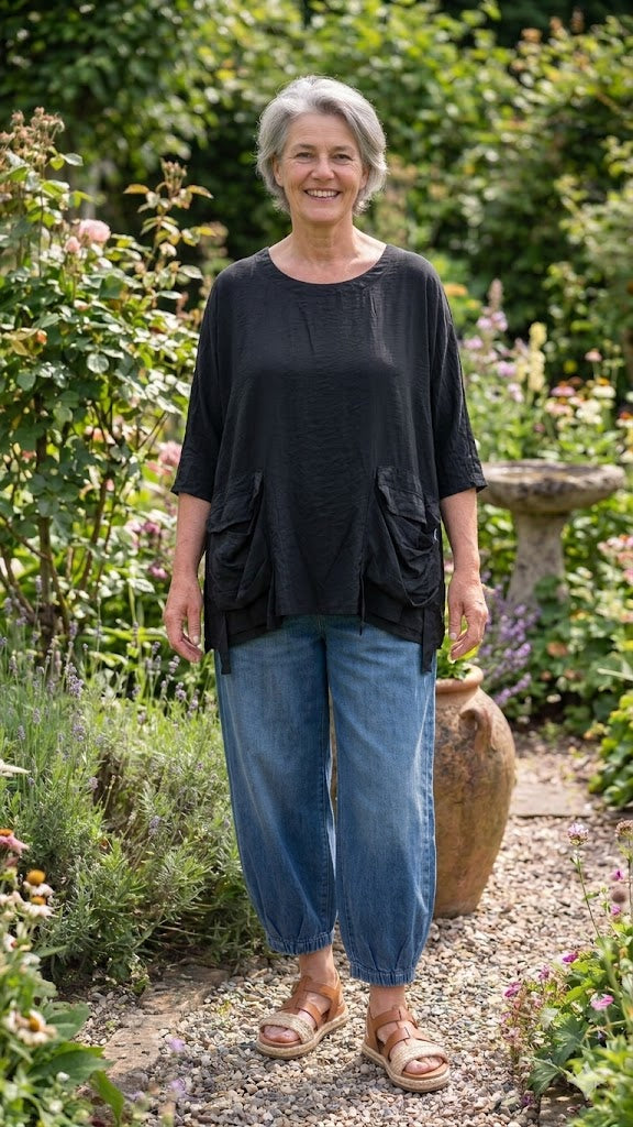 Sinne - Shirt met decoratieve zakjes - Zwart