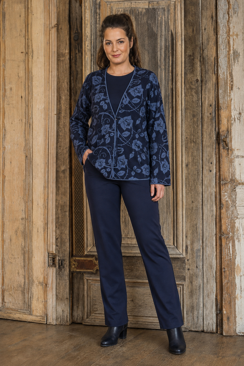 Invero - Jasvest Rosa met knoopsluiting - Marine/Jeans