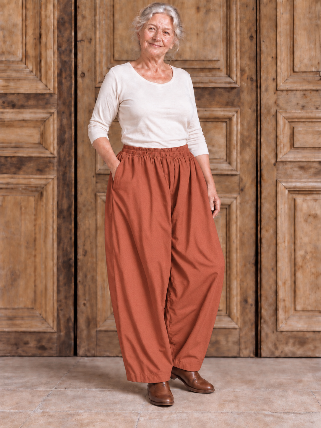 Normal Crazy - Pant Dior - Baksteen