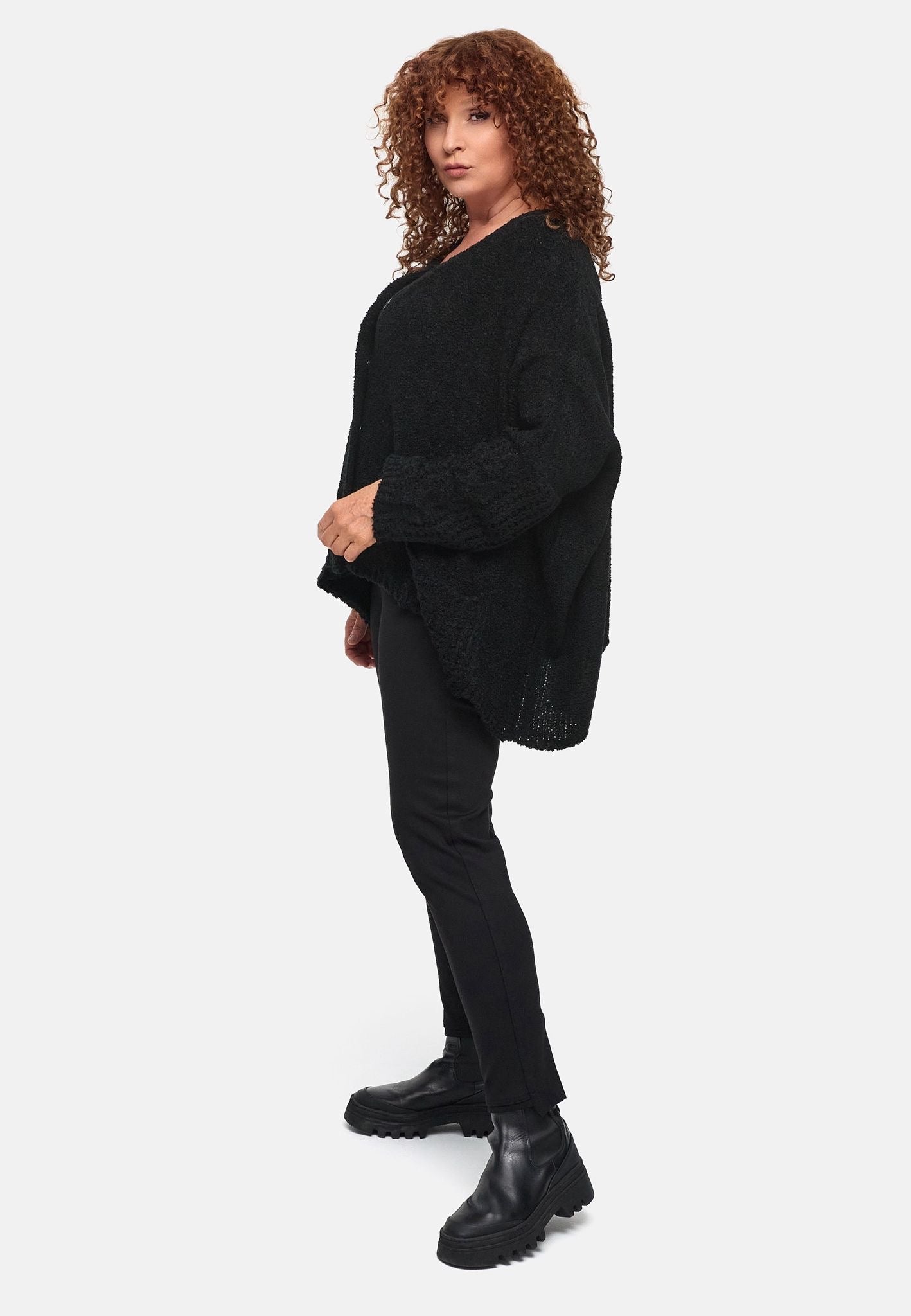 Amandine - Trui met col en zak 2907 zwart