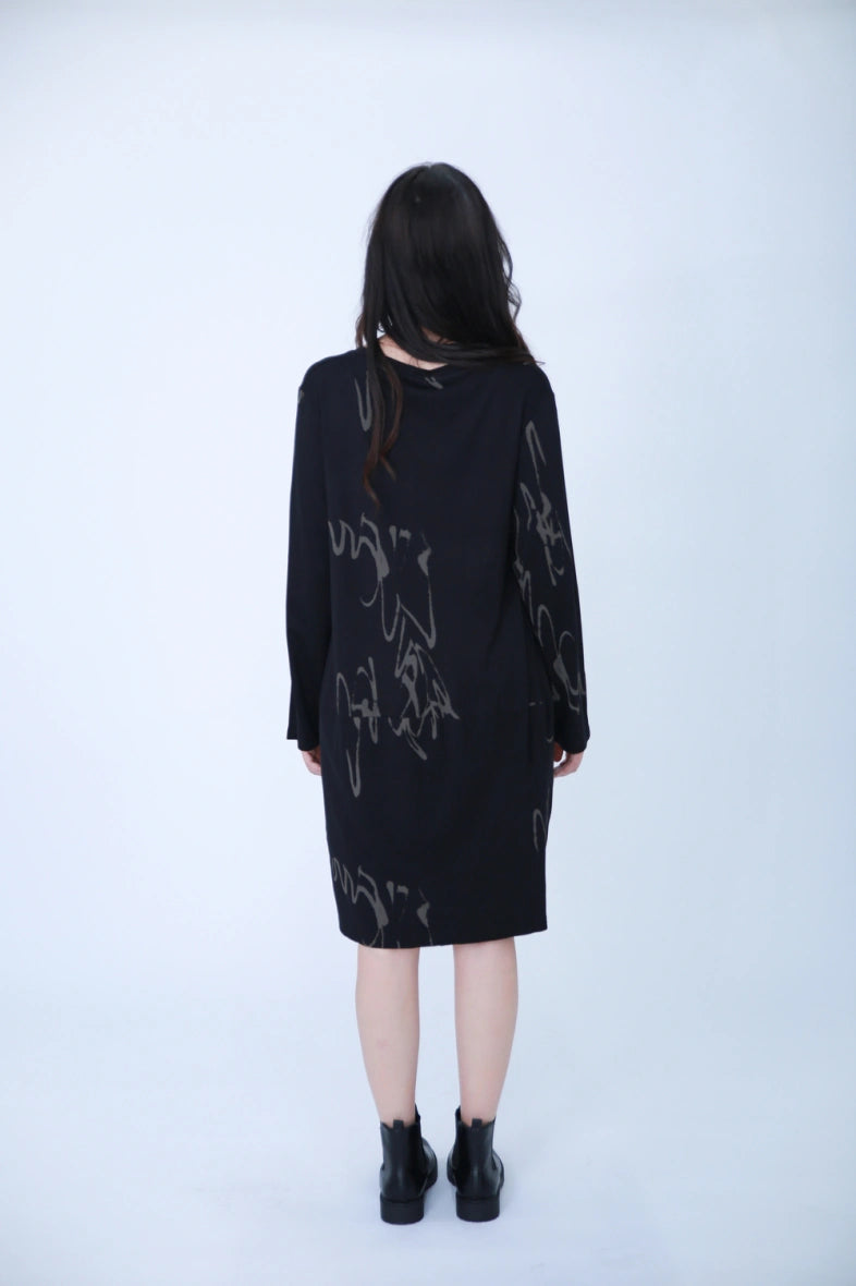 Bella Blue - Jurk - H56-R3967 - Zwart met print