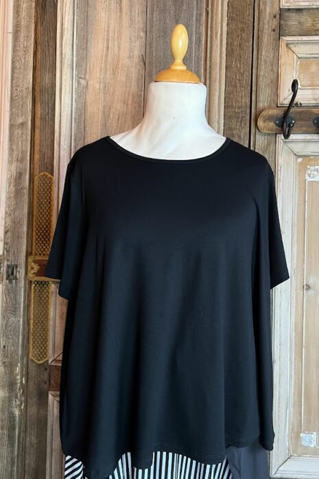 Luukaa – Basic Shirt 24Y136 – Zwart