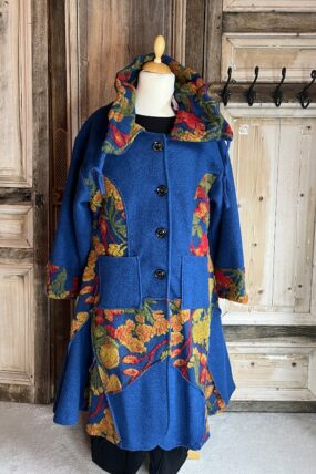 BB Style - Jas blauw met bloemen