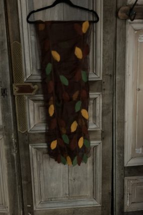 MooiVilt- gevilt sjaal op zijde