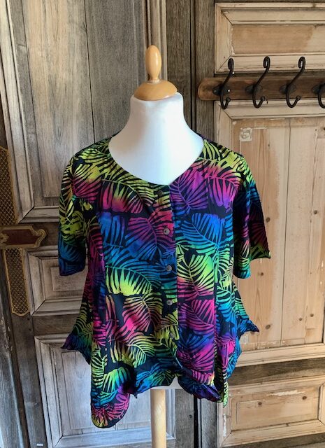 Normal Crazy – Blouse Diva met korte mouw