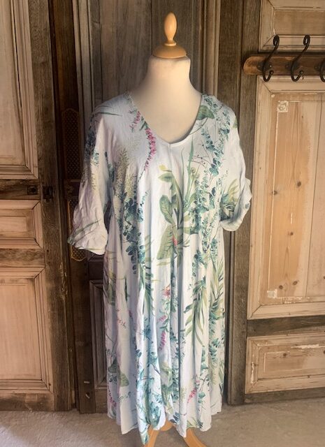 BB Style – Linnen jurk midi V hals -bloem lichtblauw