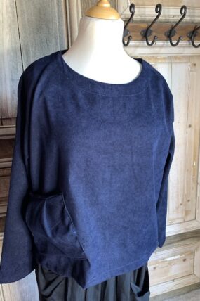 Normal Crazy top Nawa D. blue