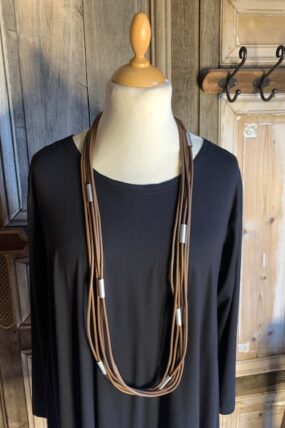 Moonshine ketting rubber bruin