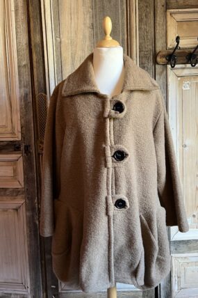 Normal Crazy - wollen jas - Beige